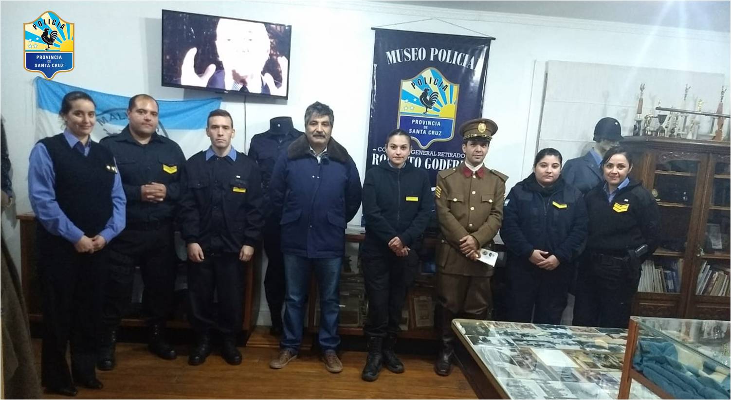 NOCHE MUSEOS JEFEPOLICIA.jpg